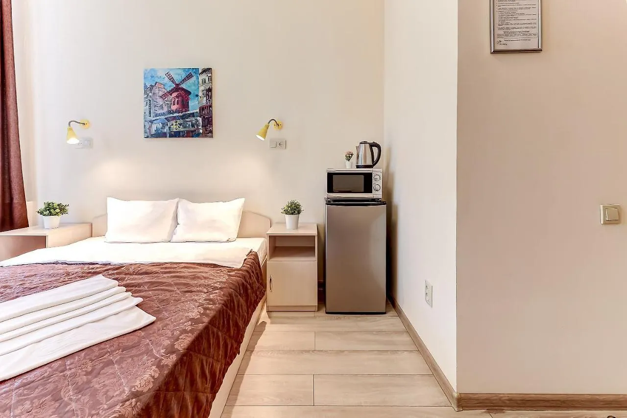 Hotel Democrat On Nekrasova 58 San Pietroburgo